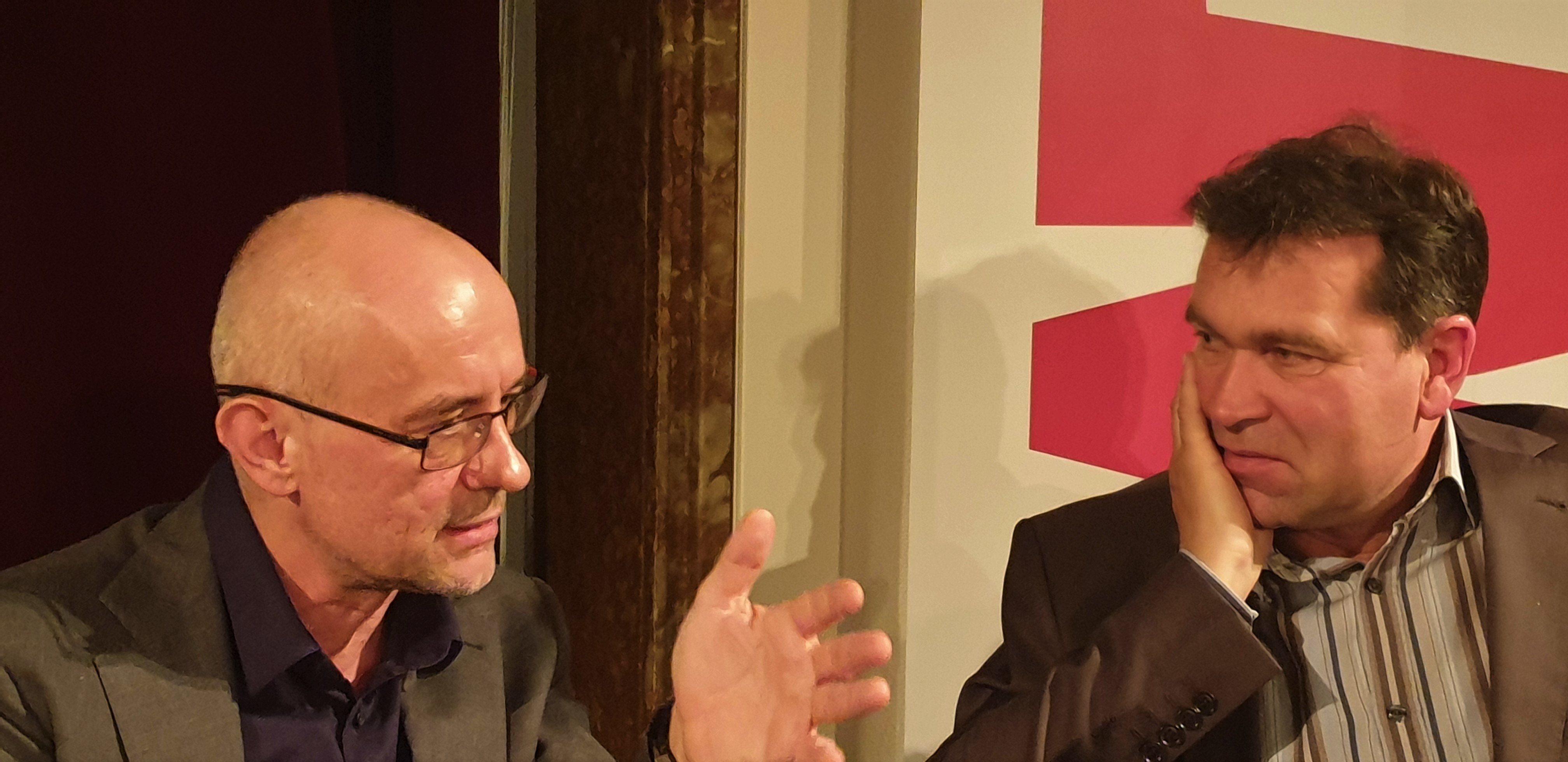 Prof. Frank Biess mit Jens Dirksen (WAZ)
